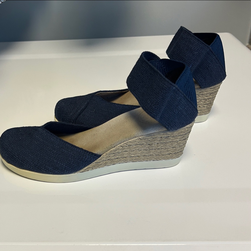 CHARLESTON SHOE CO. Dark Blue Espadrilles - Picture 2 of 4